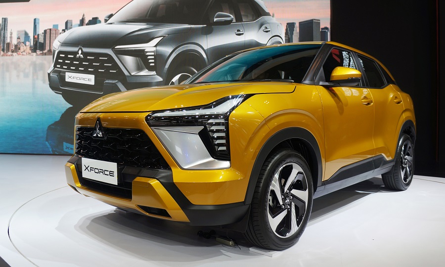 Ảnh thực tế xe Mitsubishi Xforce tại showroom Vinh Nghệ An